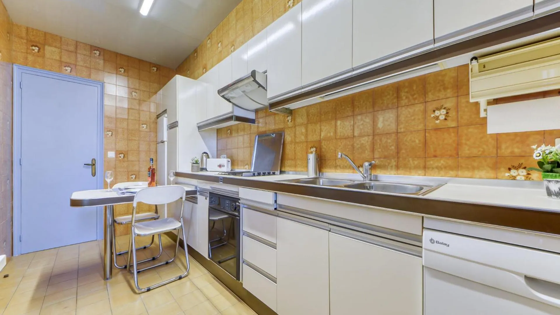 Beautiful Apartment With View 罗萨斯
