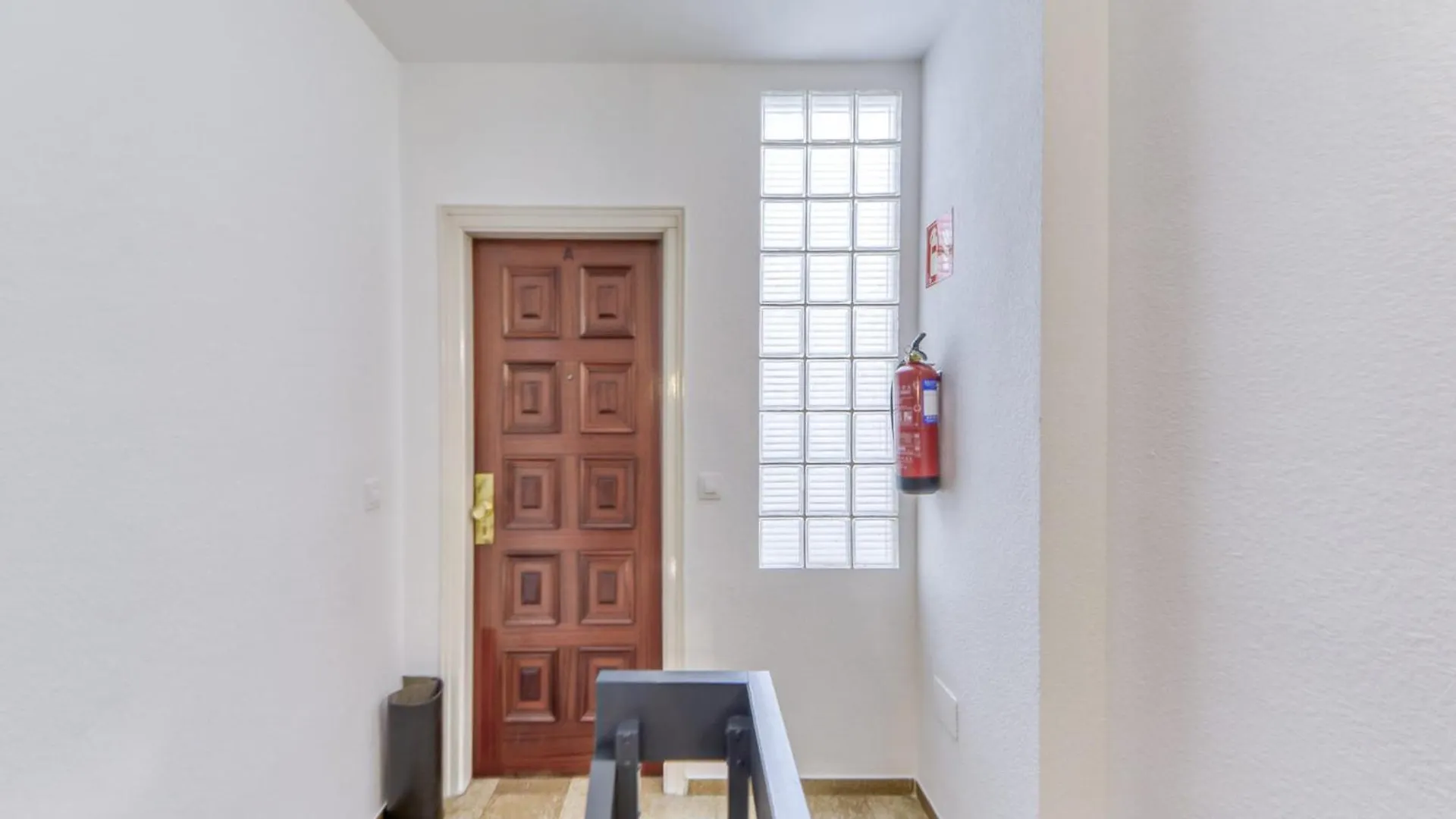 Beautiful Apartment With View Roses